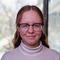 Julia Miazek Email & Phone Number