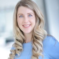 Amy Hollenkamp Email & Phone Number