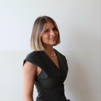 Lola Mathoux-Meyer Email