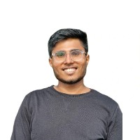 Singularity Creditworld Employee Vinay Maurya's profile photo