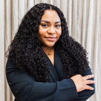 Rianna Henry Email