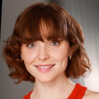 Elizabeth Gunnell Email & Phone Number