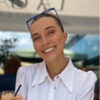 Pippa Thomas Email