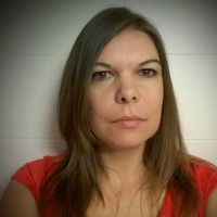 Anna Markomanolaki Email