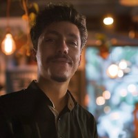 Lucas Brito Email
