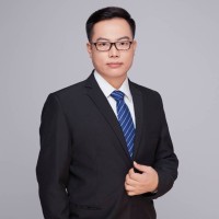 Raymond Lee Email