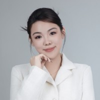 Chloe Tay Email