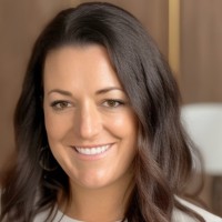 VB Spine Employee Lilly Olsen's profile photo