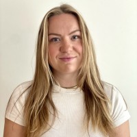 Meike de Nijs Email