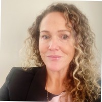 Pia Newman Email