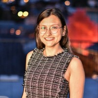Selen Keleş Email