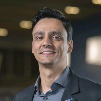 BH Airport Employee Emerson Chaves's profile photo
