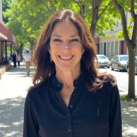 Stacey Fox Email & Phone Number