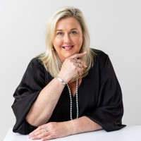 Donna Llewellyn Email & Phone Number