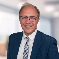 Dr. David Szczesny Email