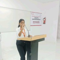 FOSSEE Employee Sakshi Pandey's profile photo