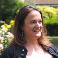 Louise Jolly Email