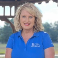 United Country Real Estate Employee Angie Gallaher's profile photo