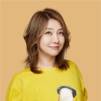 eLong, Inc Employee Lucia Li's profile photo