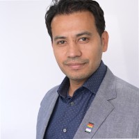 Oscar Vasquez Email & Phone Number