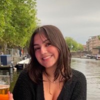 Compare Ethics Employee Ria Lyons's profile photo