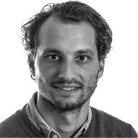 E-mail e número de telefone de Carl Lidefelt