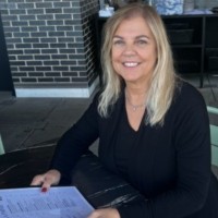 Aetna Corp. Employee Robin Warren's profile photo