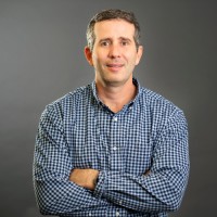 SmartSkin Technologies Employee Eduardo Vieira's profile photo