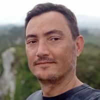 Toni Llorens Alós Email