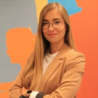 Kinga Marchwiany Email