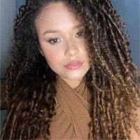 Versatille Employee Thalita Vitória's profile photo