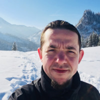 6B Employee Marcin Lentner's profile photo
