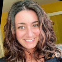Kate Calabrese Email & Phone Number