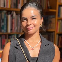 Mariana Novaes Email