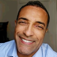 Barachisio Martins Email
