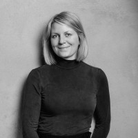 Laura Breuer Email