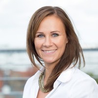 Janina Gatzky Email