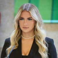 Raptis Employee Imogen Holmes's profile photo