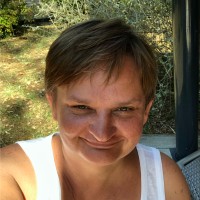 Agnieszka Wozniak Email