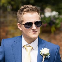 Ross McKenzie Email