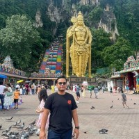 O.TWO.O Cosmetics Employee Ahmad Rifai's profile photo