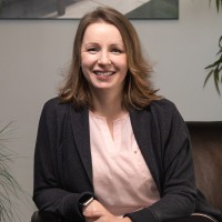 eFaucets.com Employee Amanda Hultin's profile photo