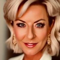 Root for Kids Employee Suzanne Leonelli's profile photo