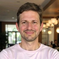 Wolfgang Benetka Email