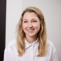 NMRK Las Vegas Multifamily & Land Team Employee Ine Roren's profile photo