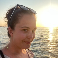 Soňa Papežová Email