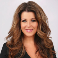 Irlanda Swarthout Email & Phone Number