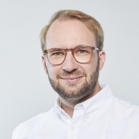 Georg Lukas Email