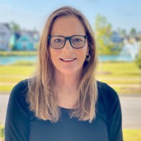 Email e telefono di Karen McElaney