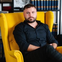 Milos Kosanovic Email